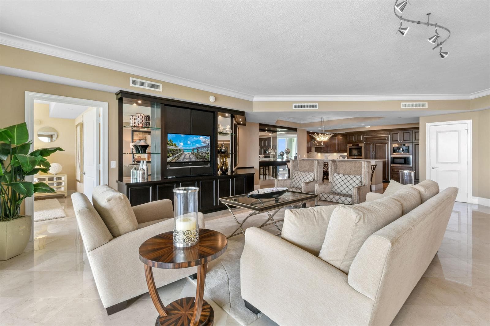 5050 N Ocean Drive 703 photo 5