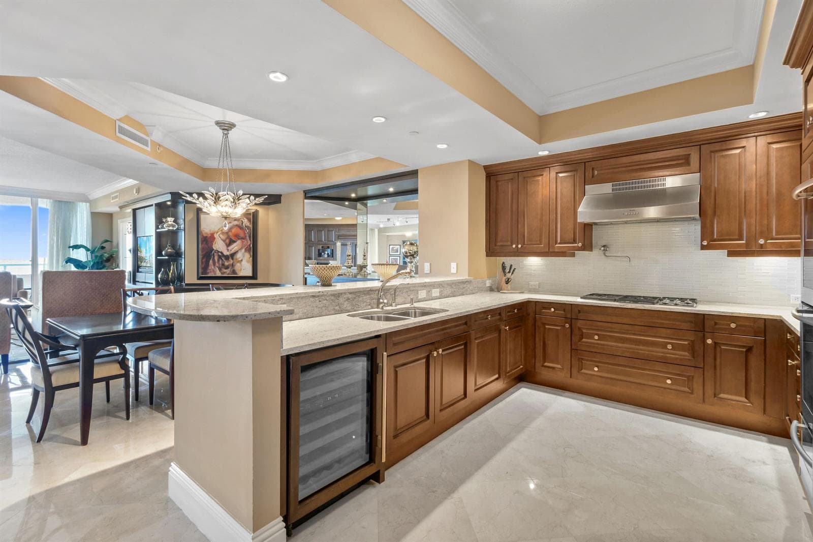 5050 N Ocean Drive 703 photo 9