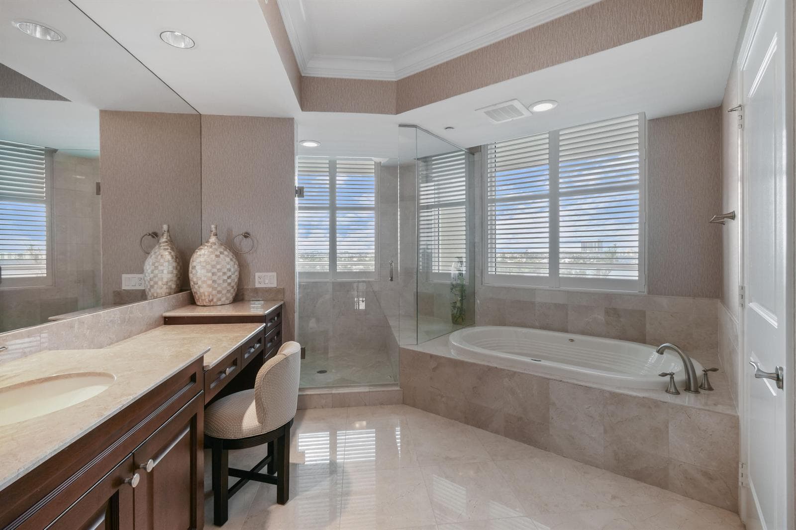 5050 N Ocean Drive 703 photo 14