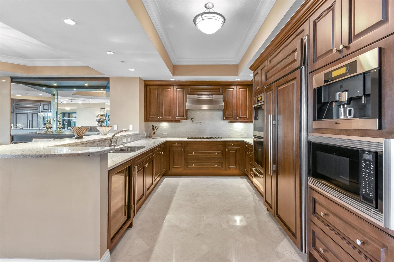 5050 N Ocean Drive 703 photo 8