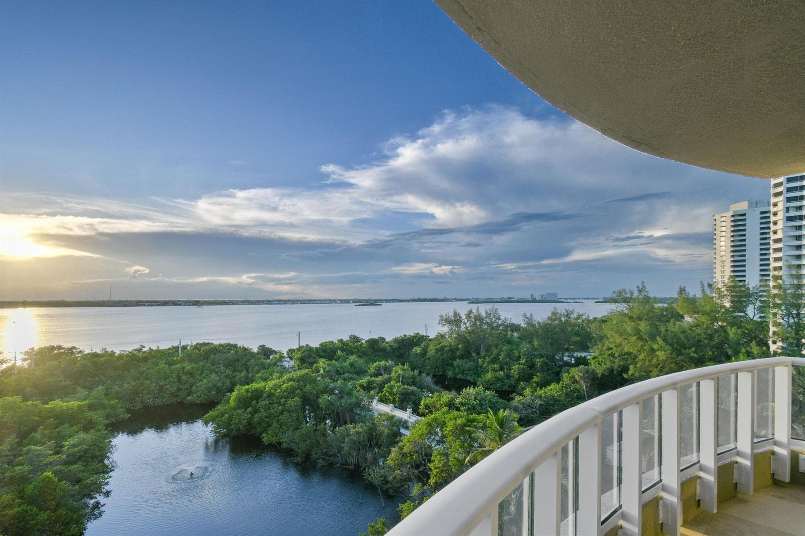 5050 N Ocean Drive 703 photo 25