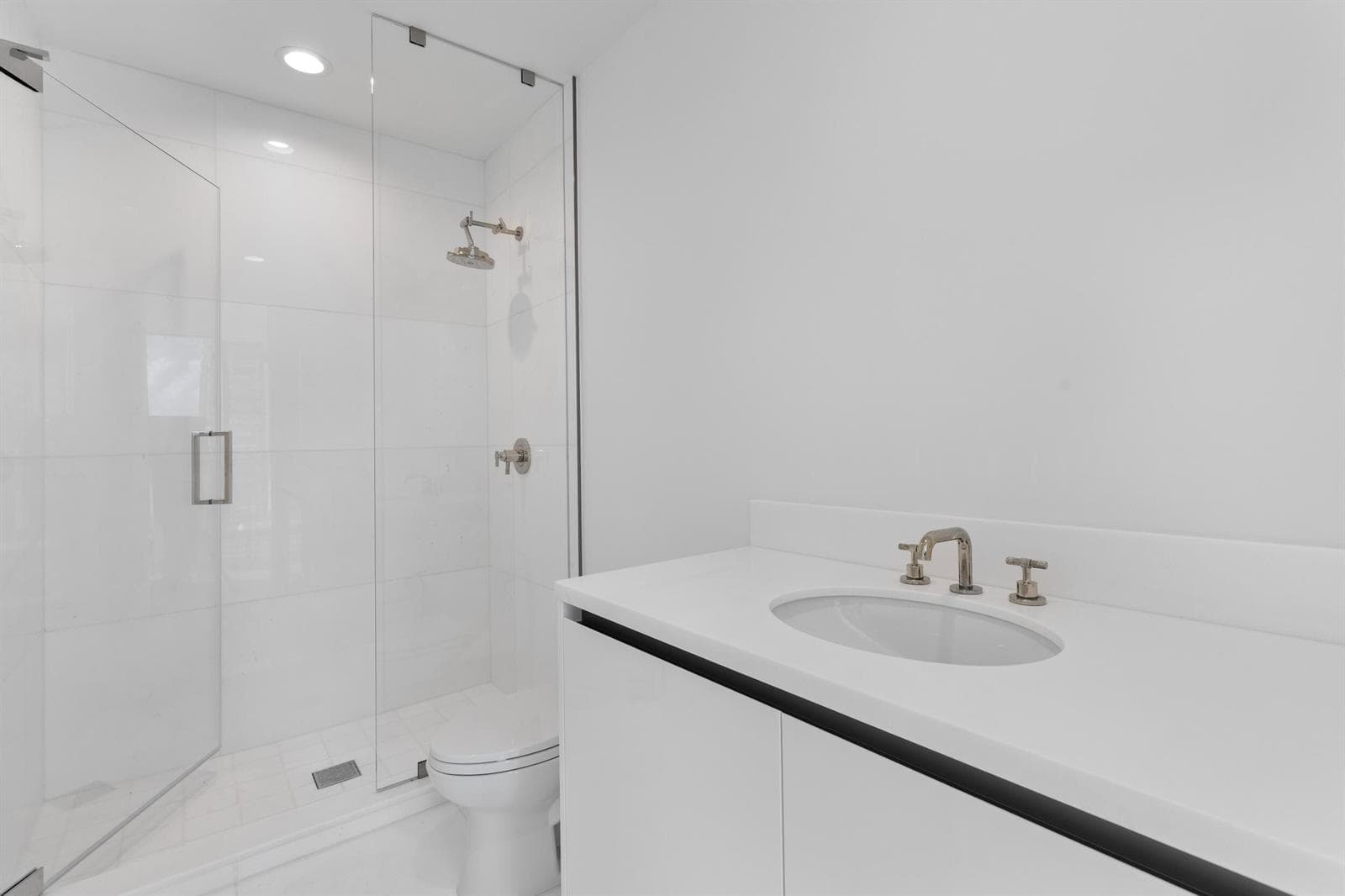 1333 S Flagler Drive 602 photo 17
