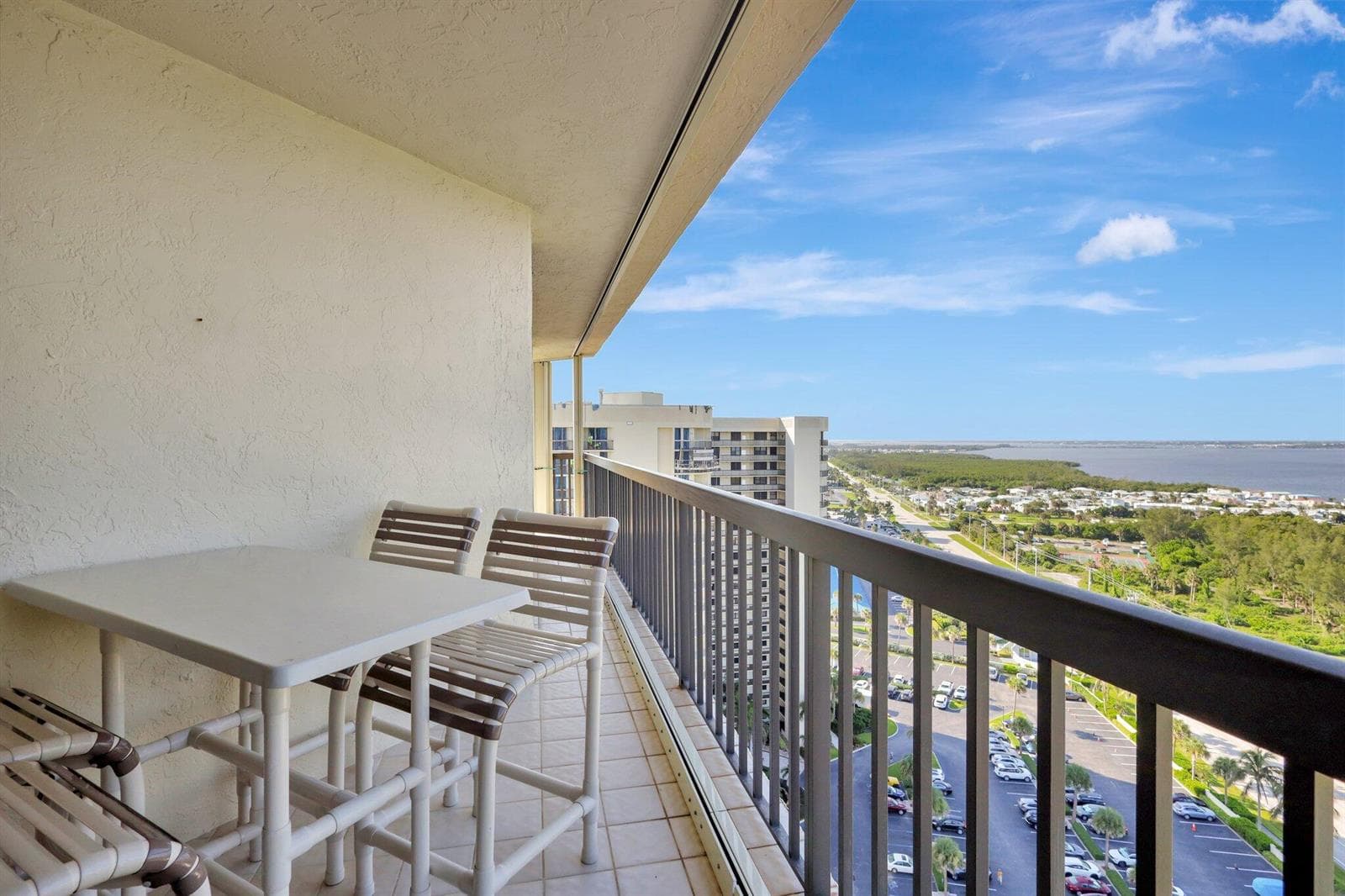9500 S Ocean Drive Ph-10 photo 3
