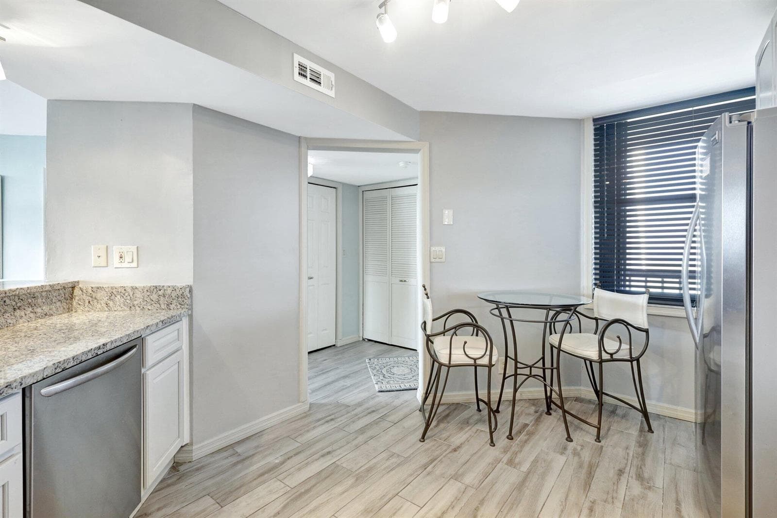 9500 S Ocean Drive Ph-10 photo 9
