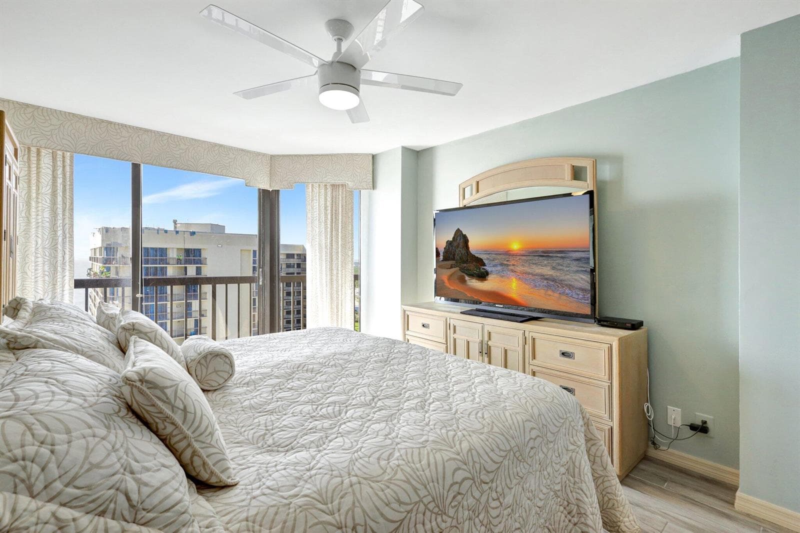 9500 S Ocean Drive Ph-10 photo 25