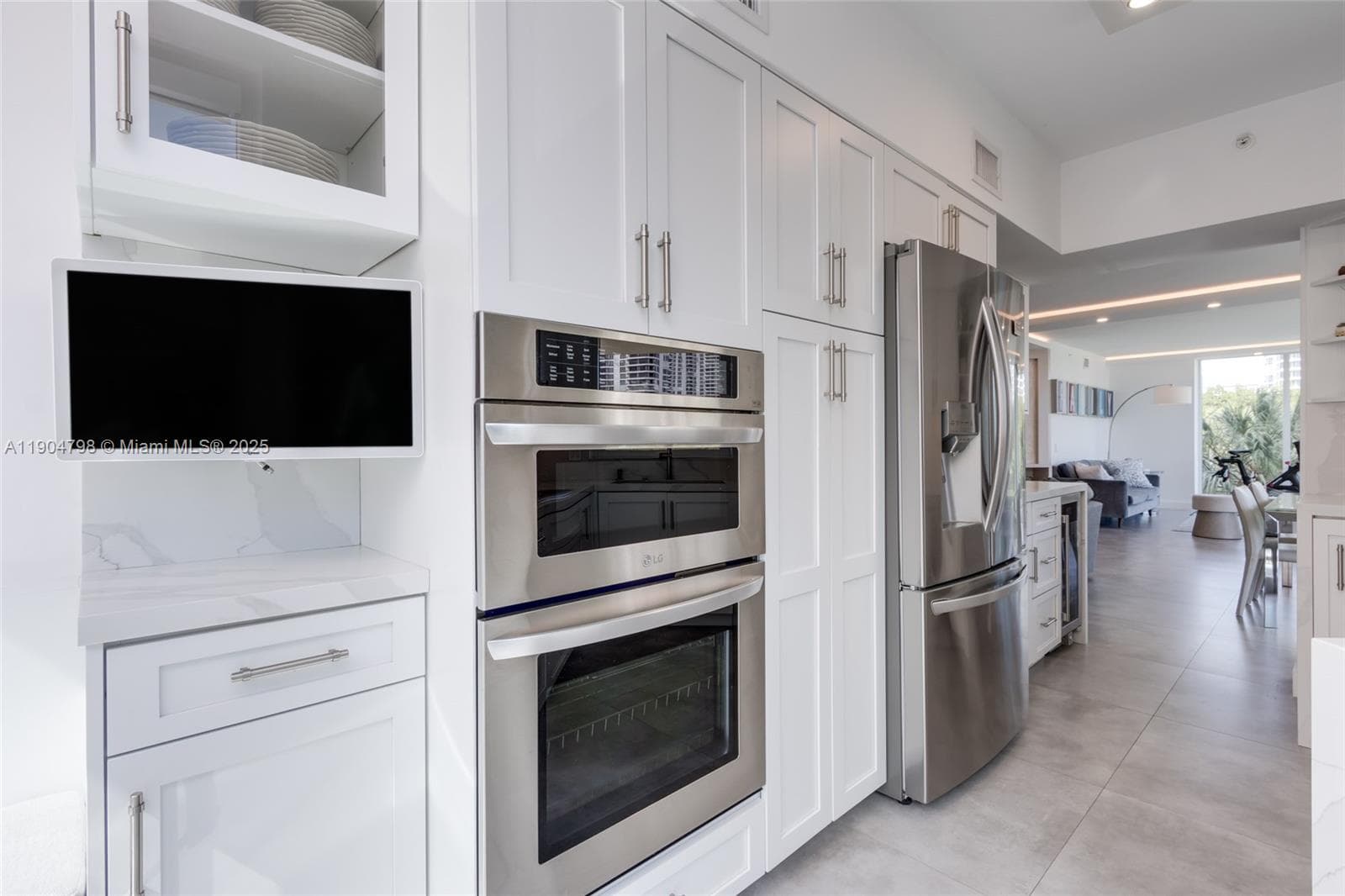 3370 Hidden Bay Dr 303 photo 15
