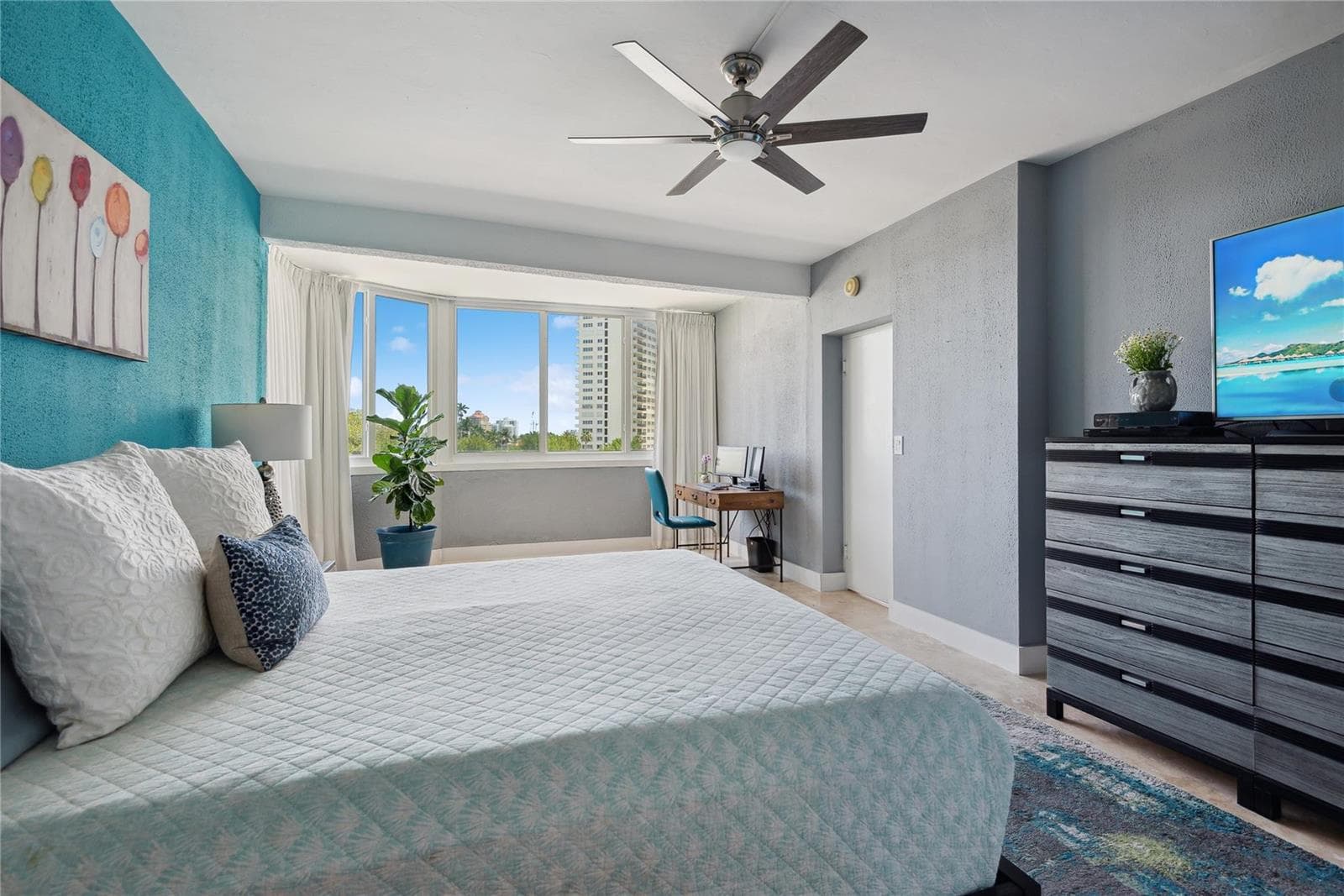 333 Sunset Drive 207 photo 10