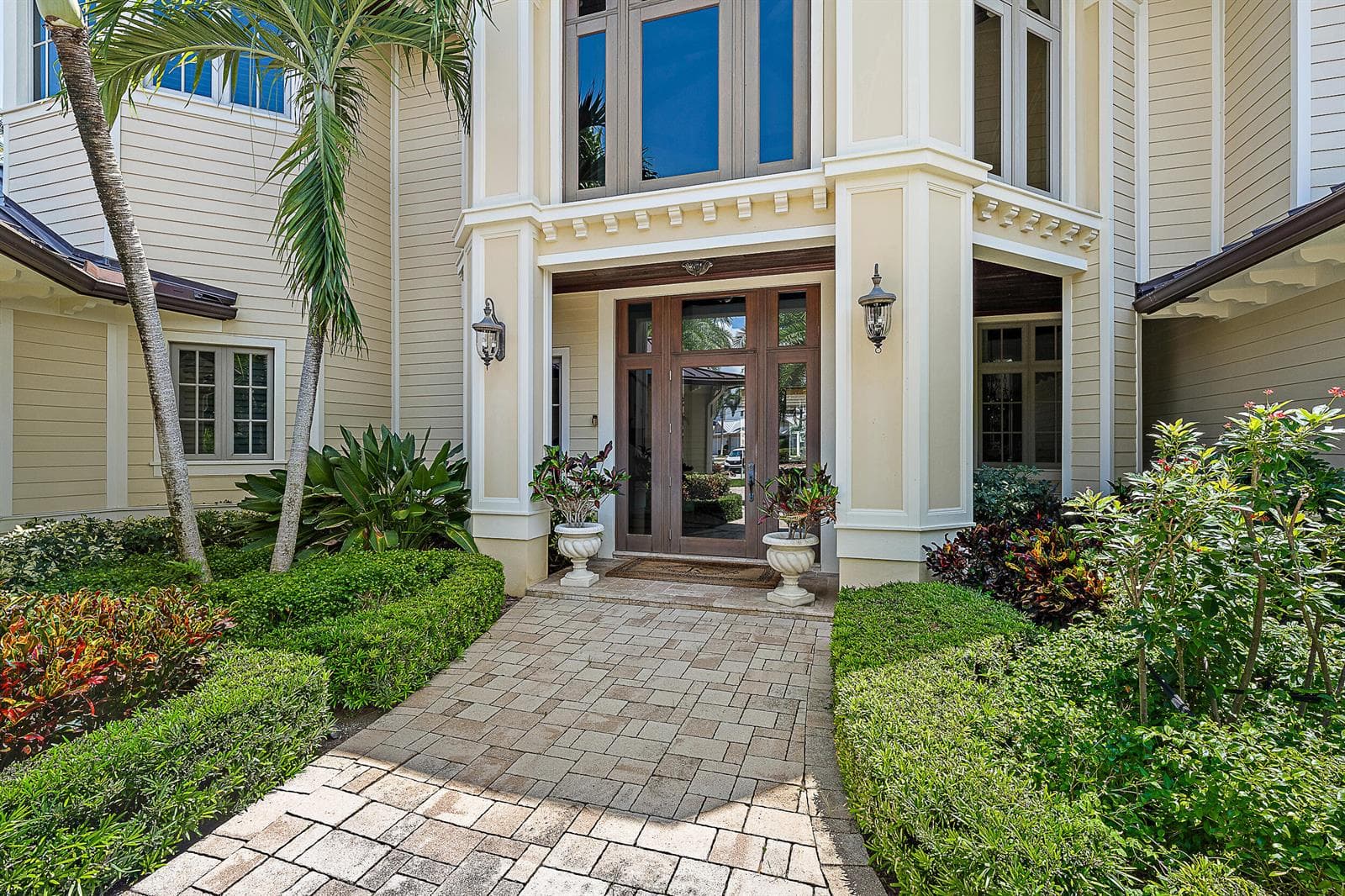 2365 Azure Circle photo 13