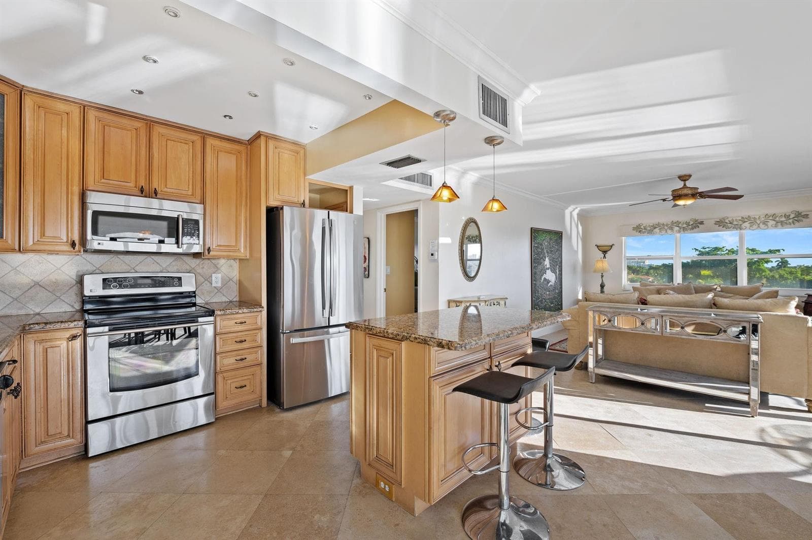 1839 Middle River Drive 503 photo 4