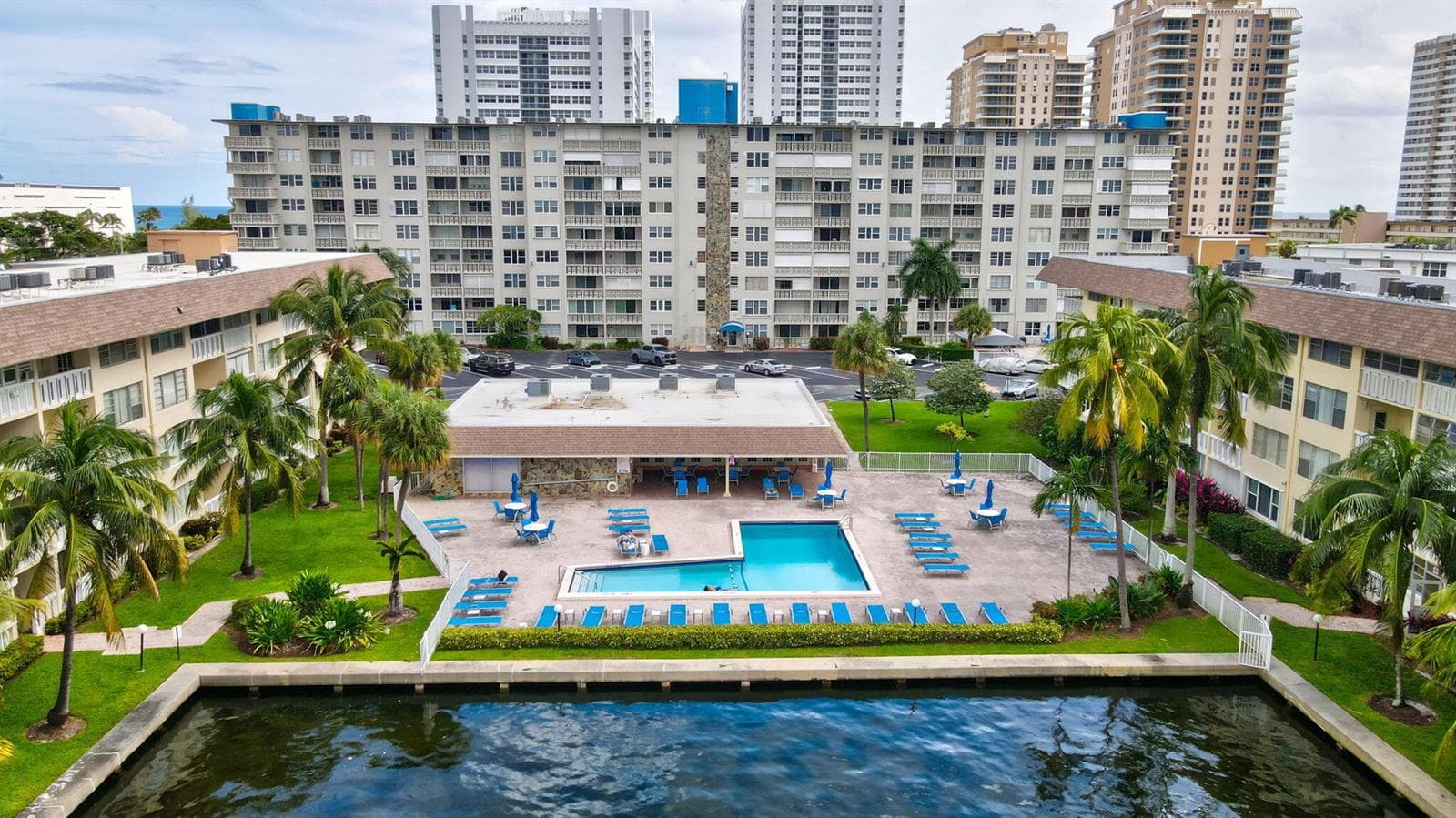 1891 S Ocean Drive 202 photo 17