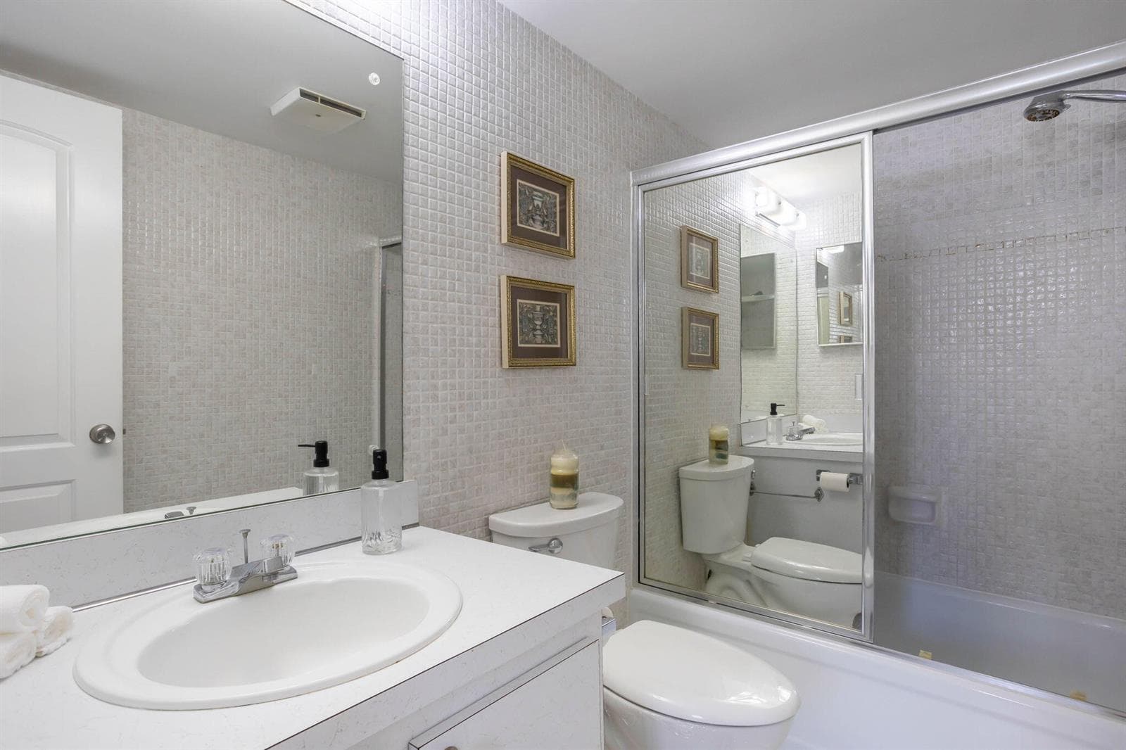1891 S Ocean Drive 202 photo 16