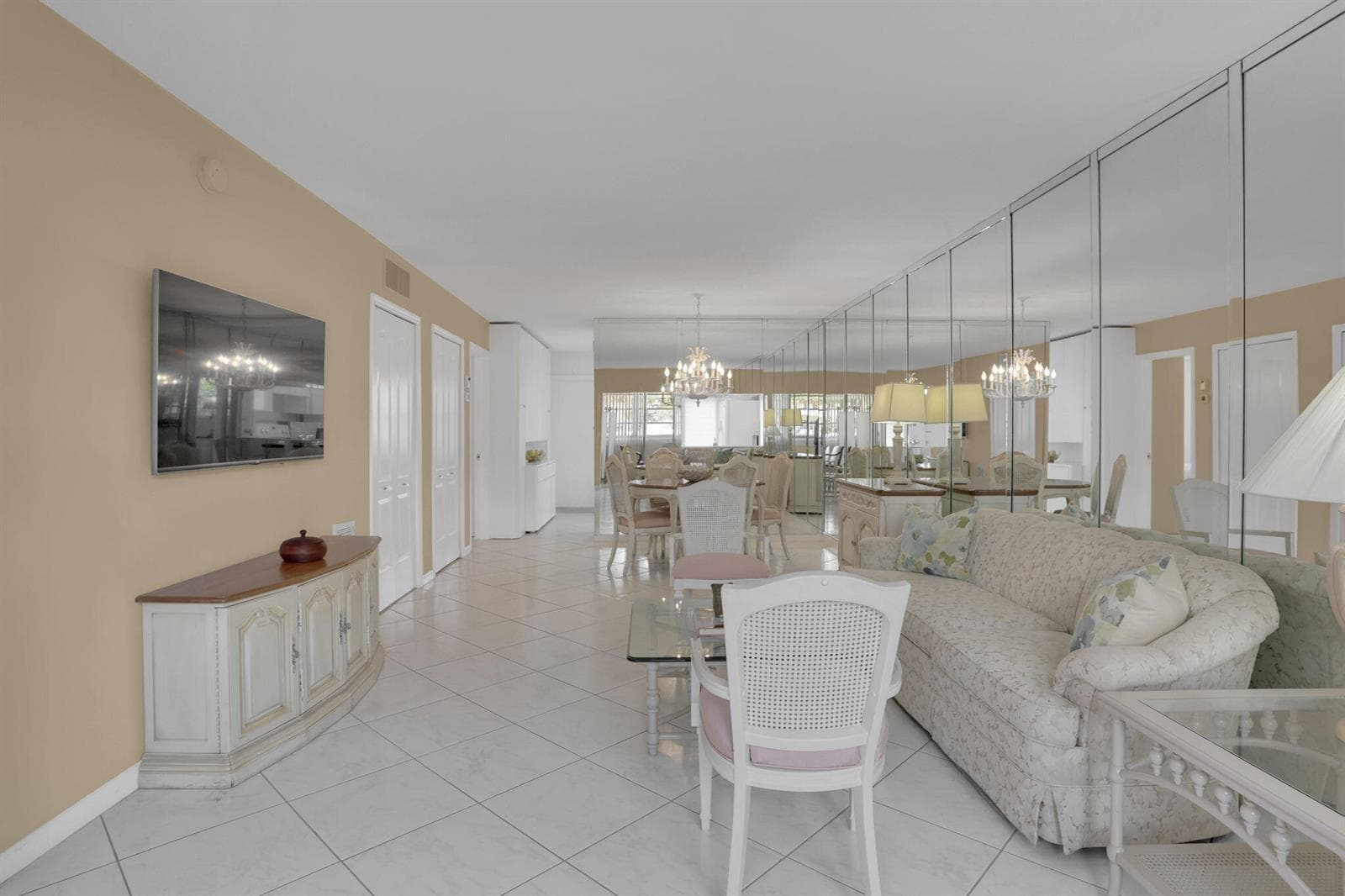 1891 S Ocean Drive 202 photo 9