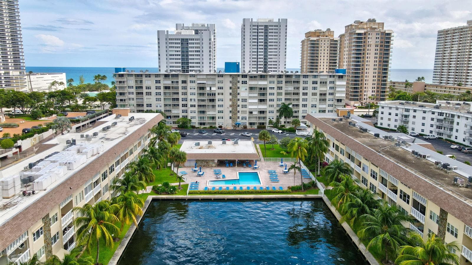 1891 S Ocean Drive 202 photo 18