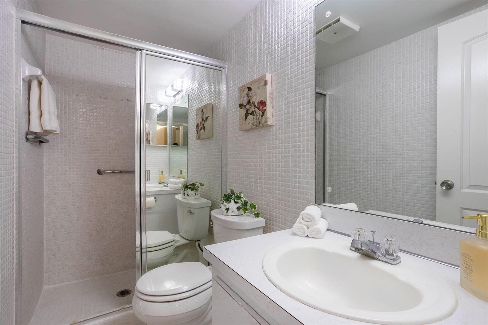 1891 S Ocean Drive 202 photo 15
