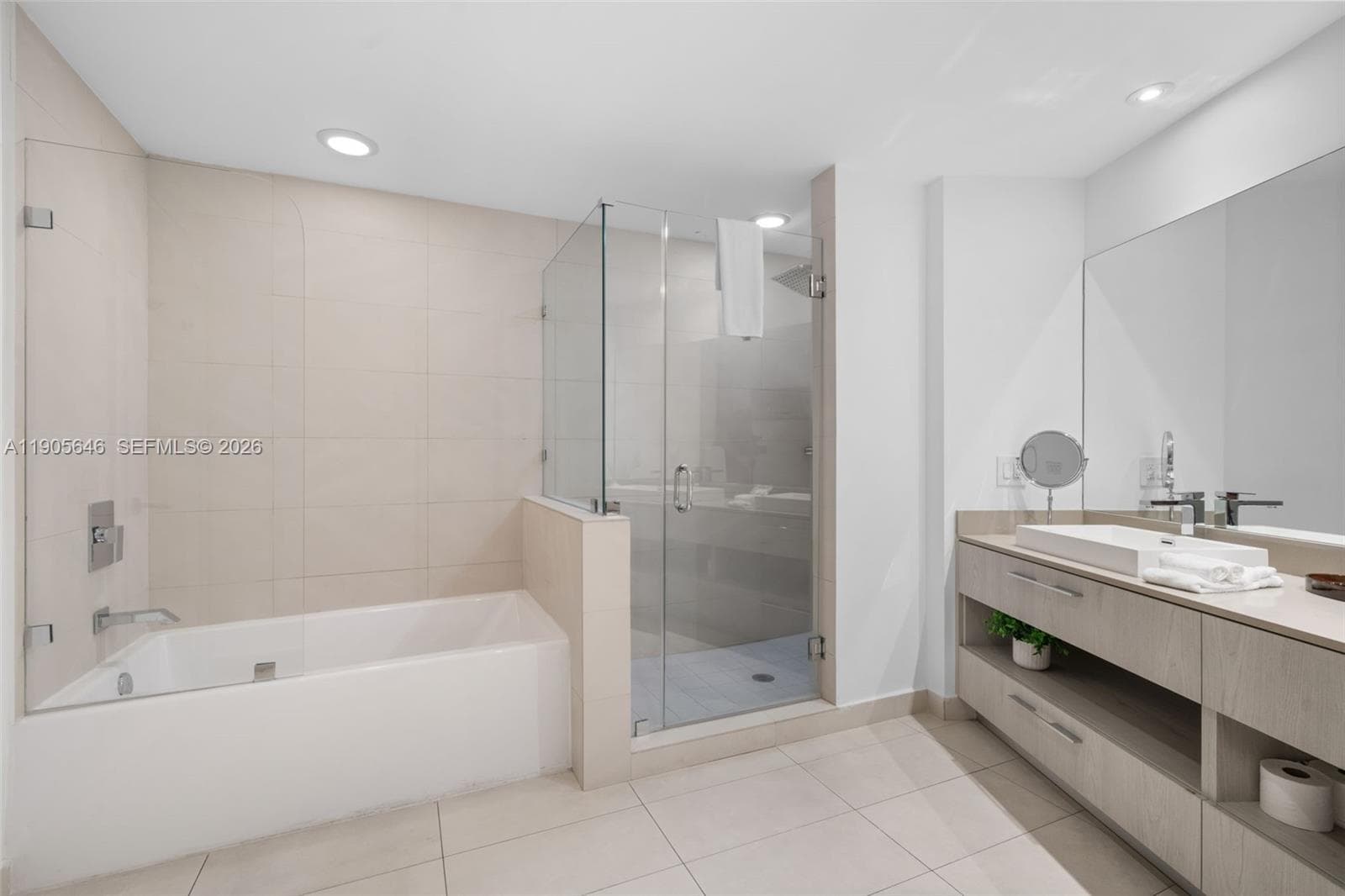 4111 S Ocean Dr 1001 photo 21