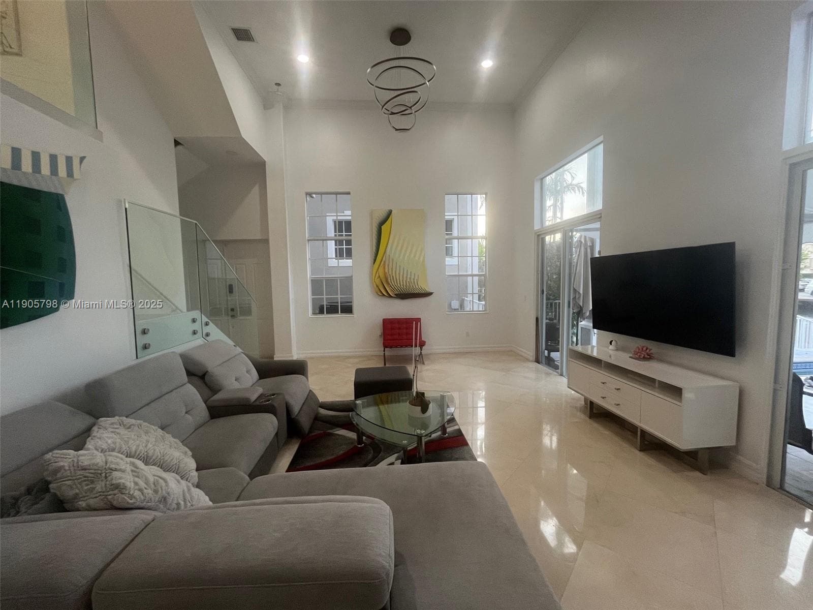 3915 168th St 3915 photo 6
