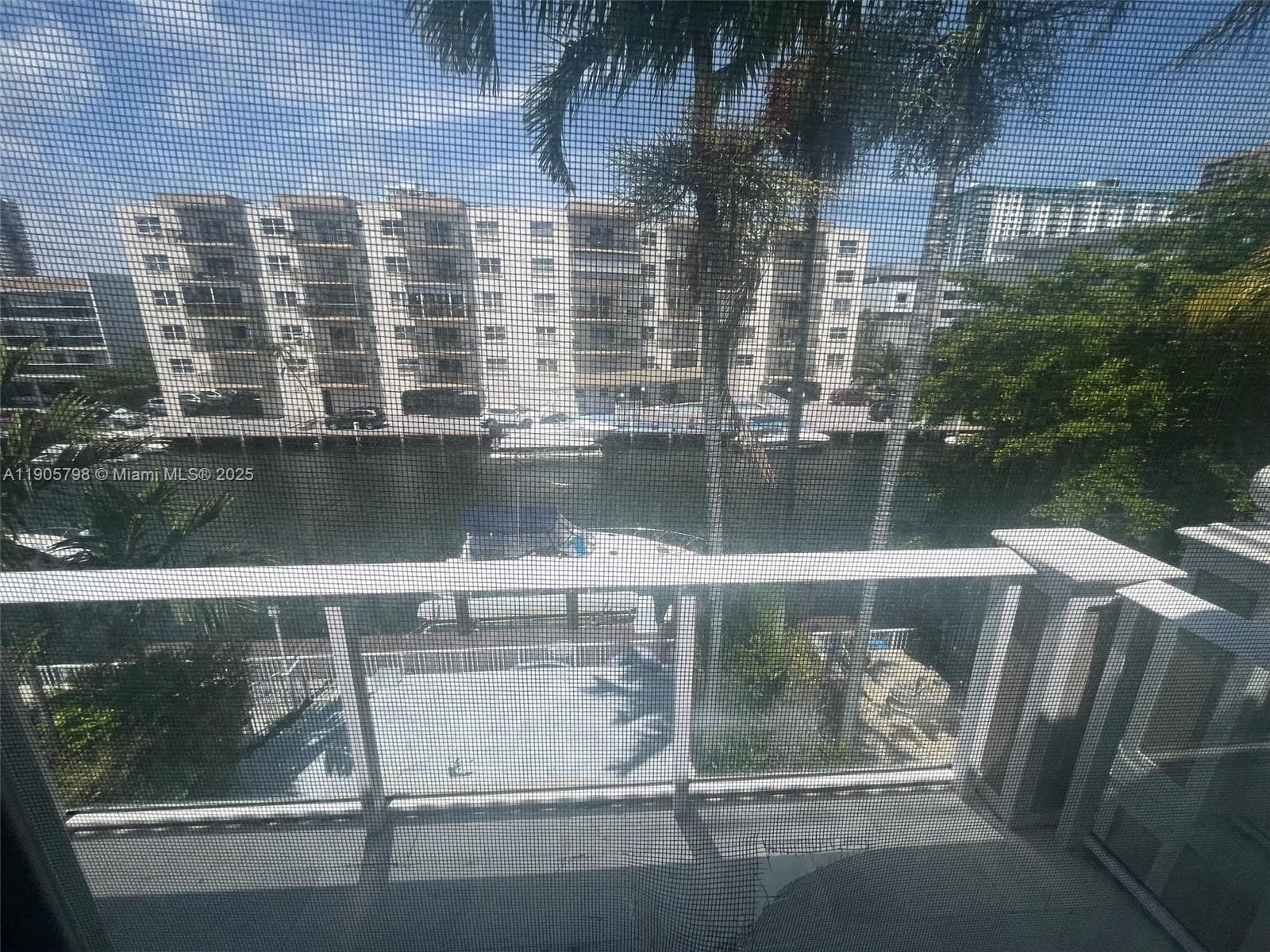 3915 168th St 3915 photo 20