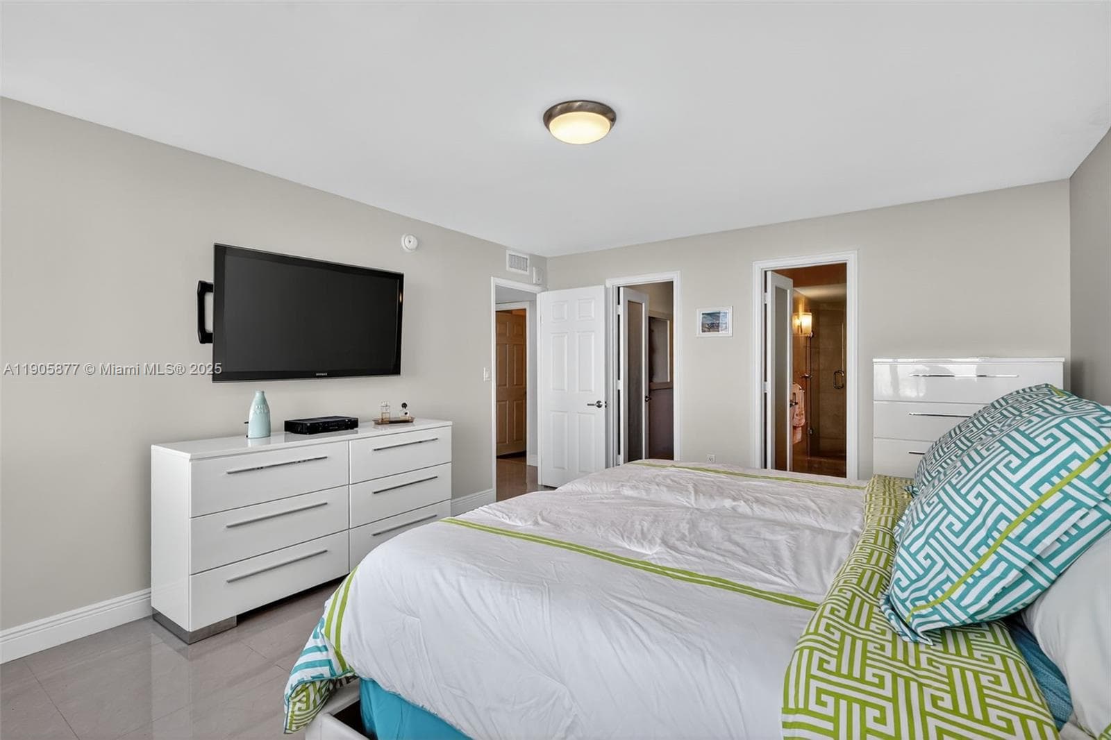 7135 Collins Ave 705 photo 24