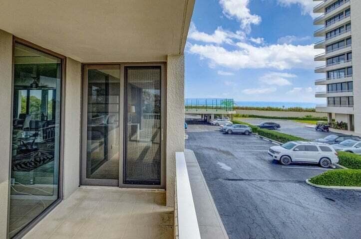5550 N Ocean Drive 2b photo 23
