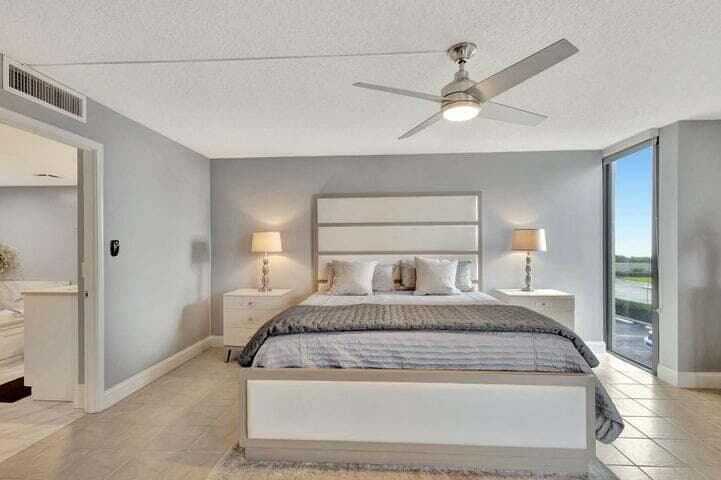 5550 N Ocean Drive 2b photo 13