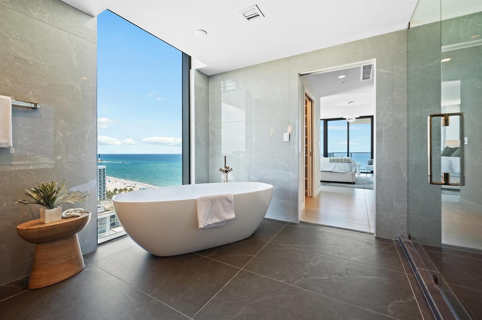 1116 N Ocean Boulevard 1606 photo 20