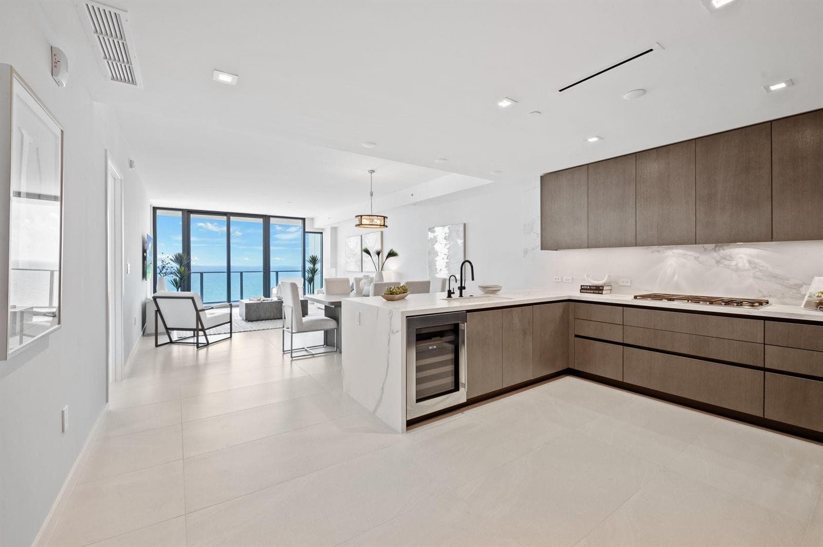 1116 N Ocean Boulevard 1606 photo 10