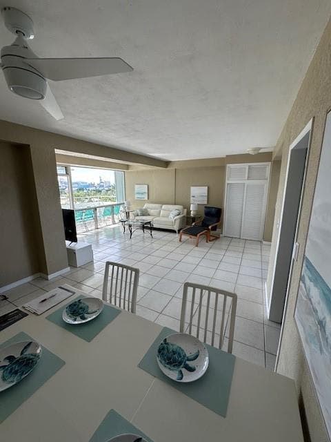 1900 S Ocean Drive 712 photo 9