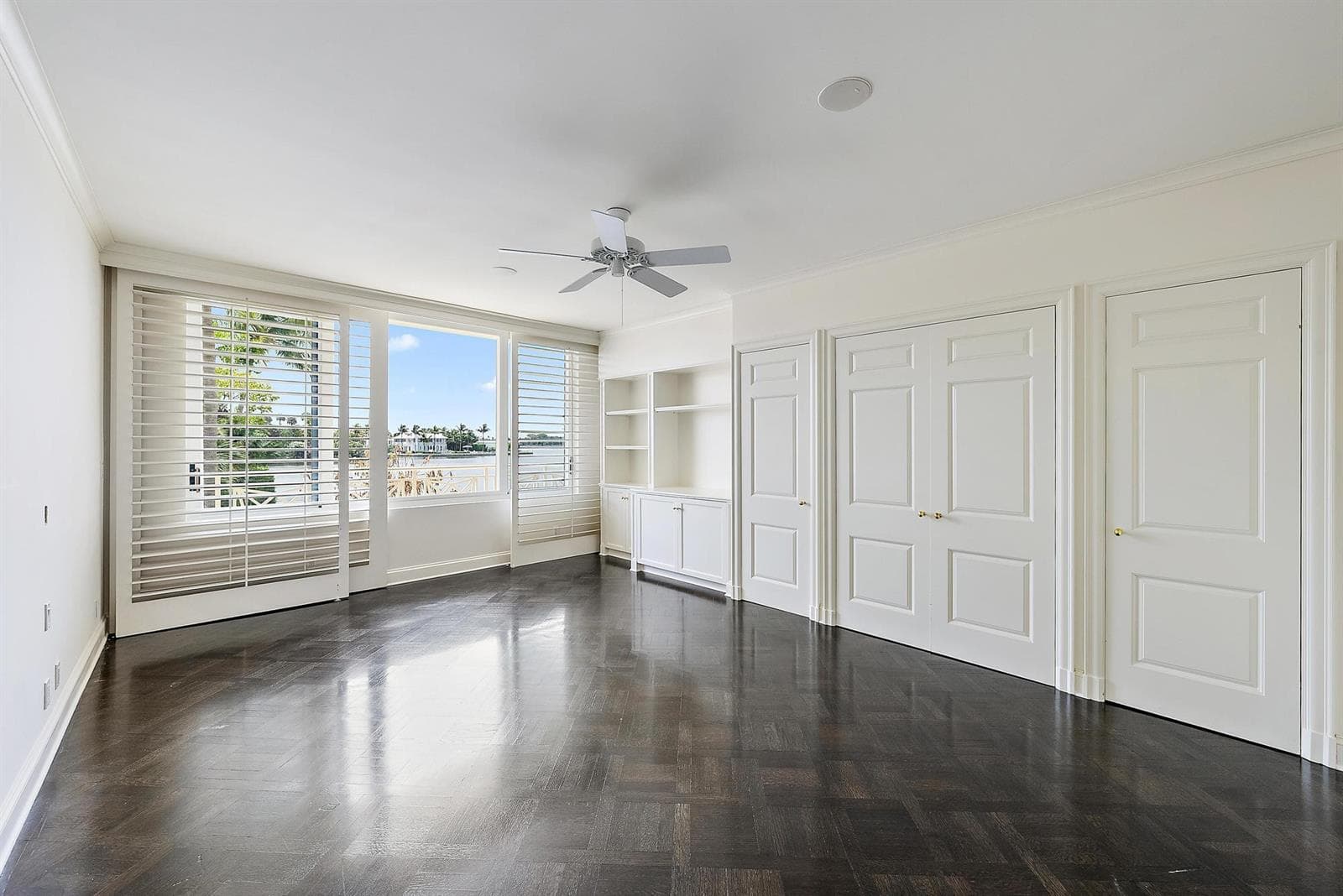 425 Worth Avenue 2f photo 23