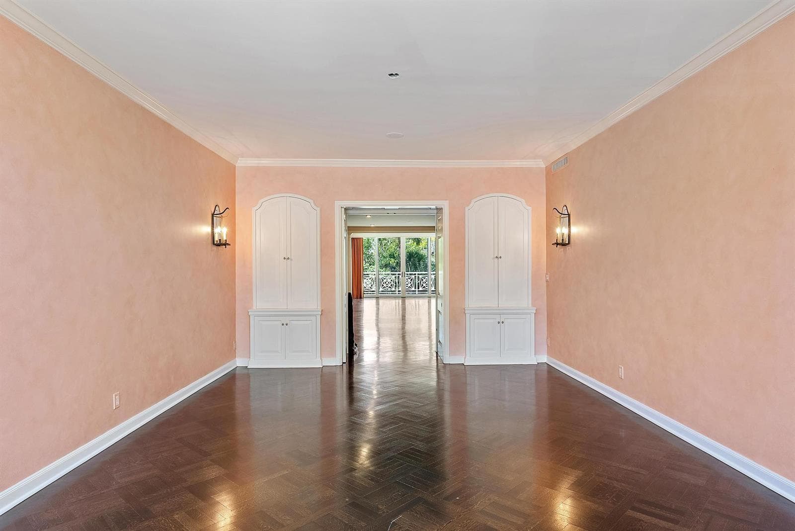 425 Worth Avenue 2f photo 12