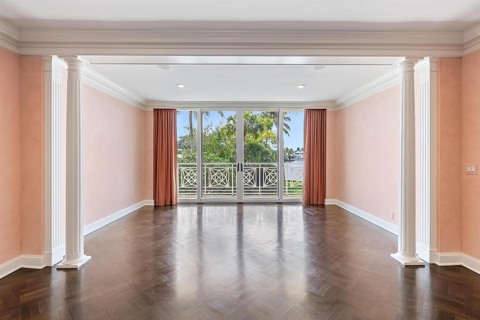 425 Worth Avenue 2f photo 11