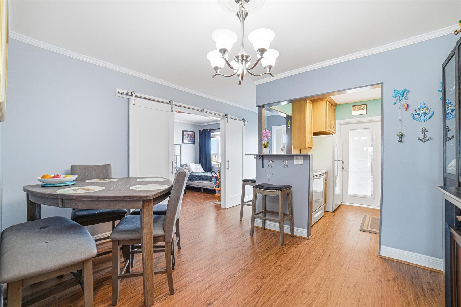 112 Doolen Court 302 photo 17