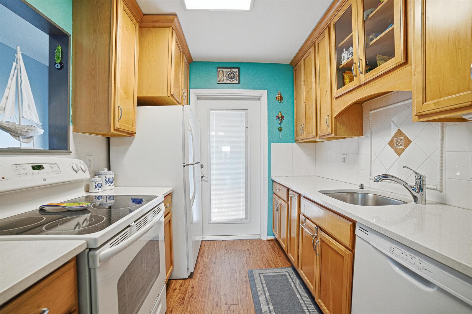 112 Doolen Court 302 photo 20