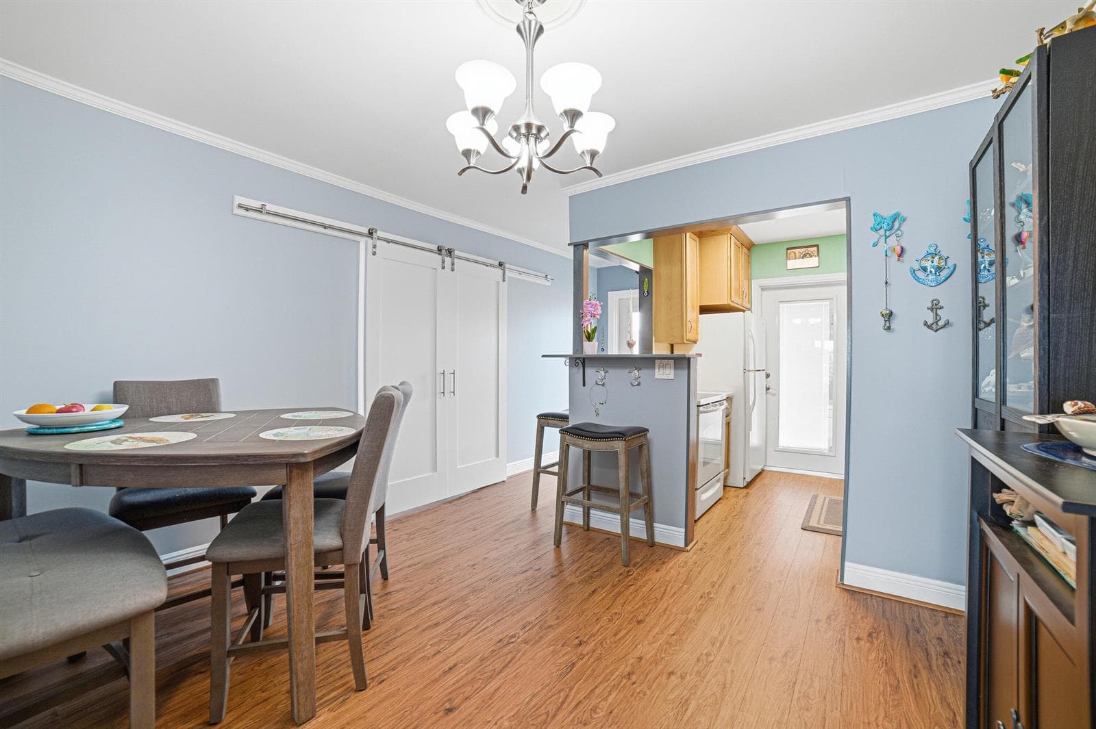 112 Doolen Court 302 photo 19