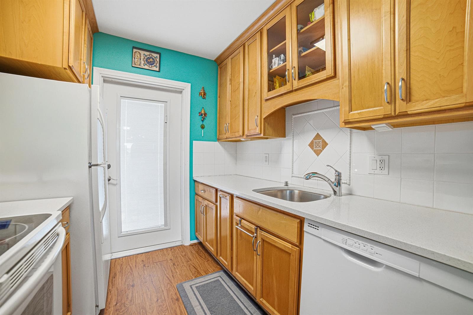 112 Doolen Court 302 photo 21
