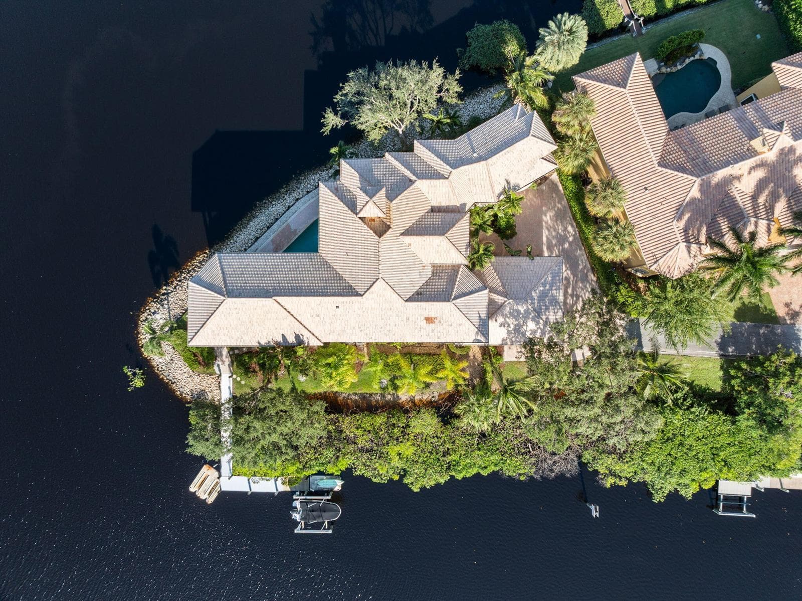 18499 SE Palm Island Lane photo 3