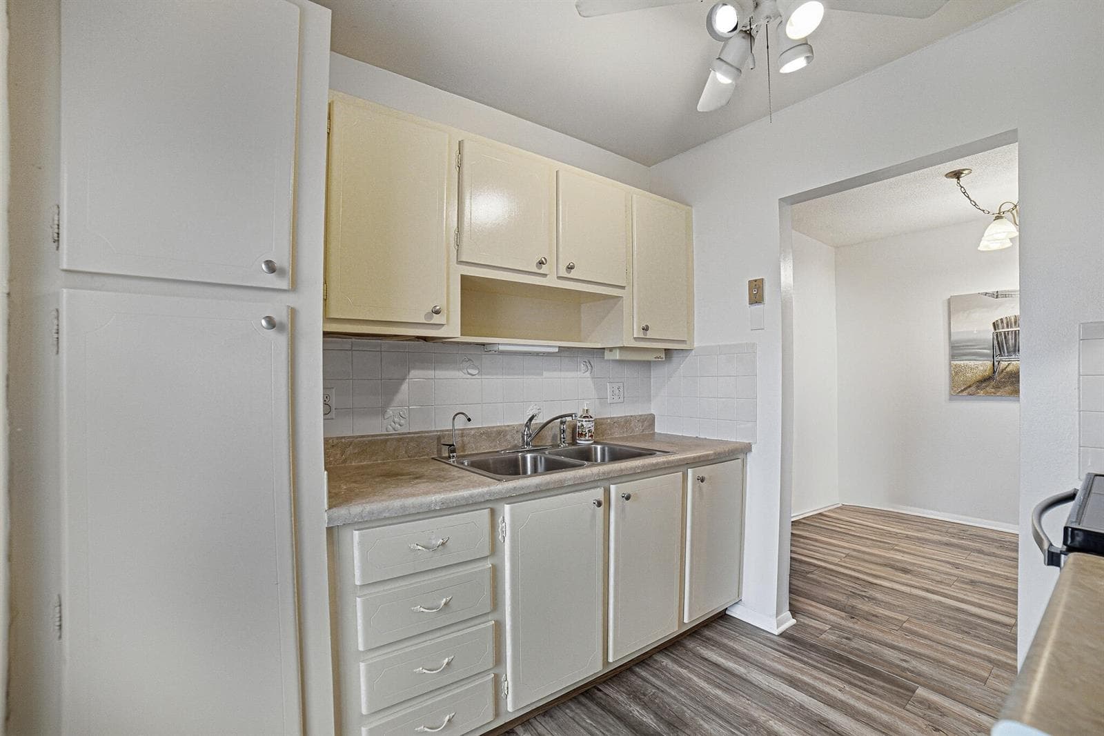 101 Doolen Court 201 photo 19