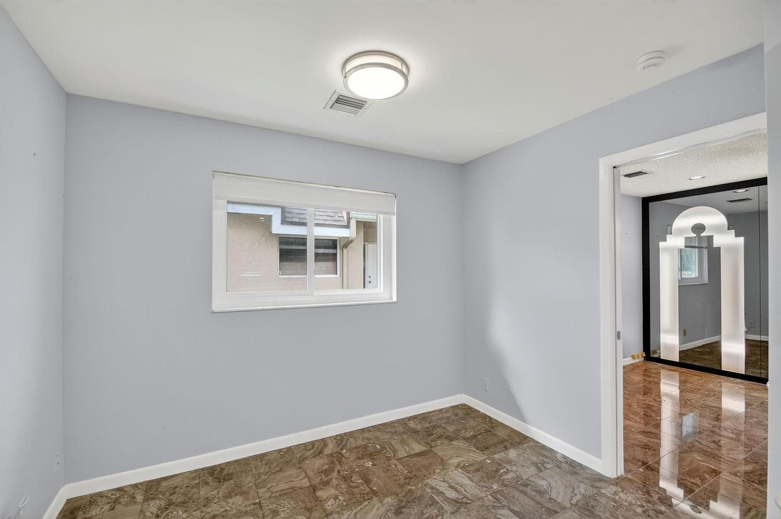 6869 Fountains Circle 6869 photo 17