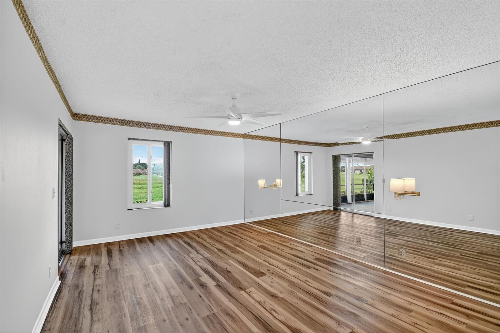 6869 Fountains Circle 6869 photo 22