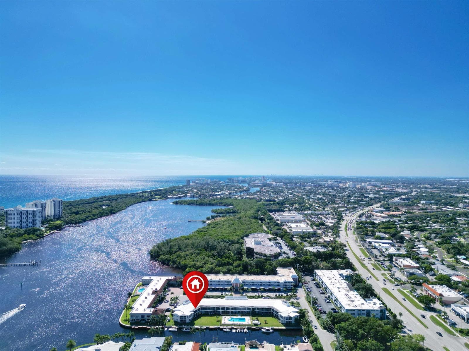 701 NE Harbour Terrace 2140 photo 7