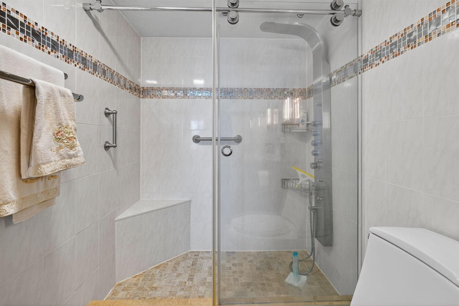 36 Yacht Club Drive 307 photo 17