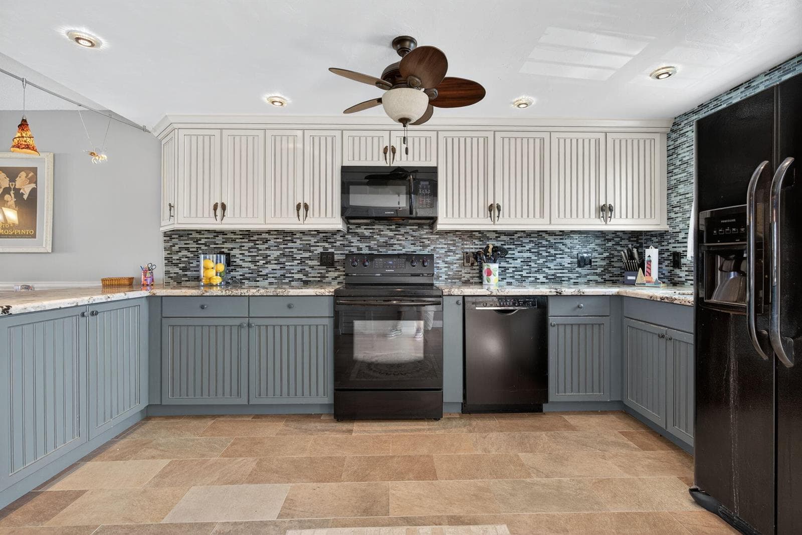 36 Yacht Club Drive 307 photo 10