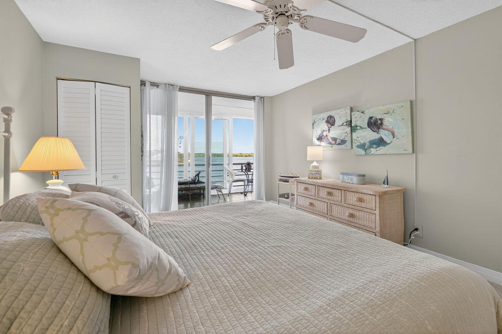 36 Yacht Club Drive 307 photo 14