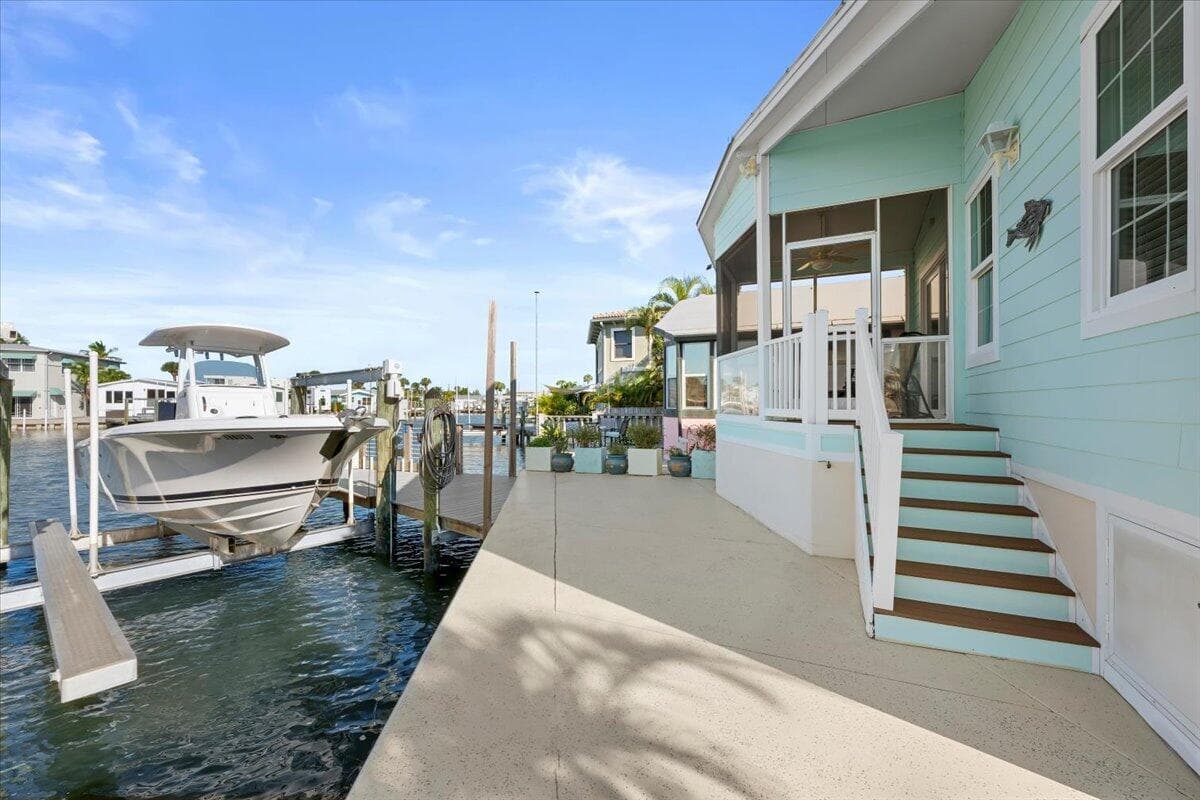 10701 S Ocean Drive 827 photo 5
