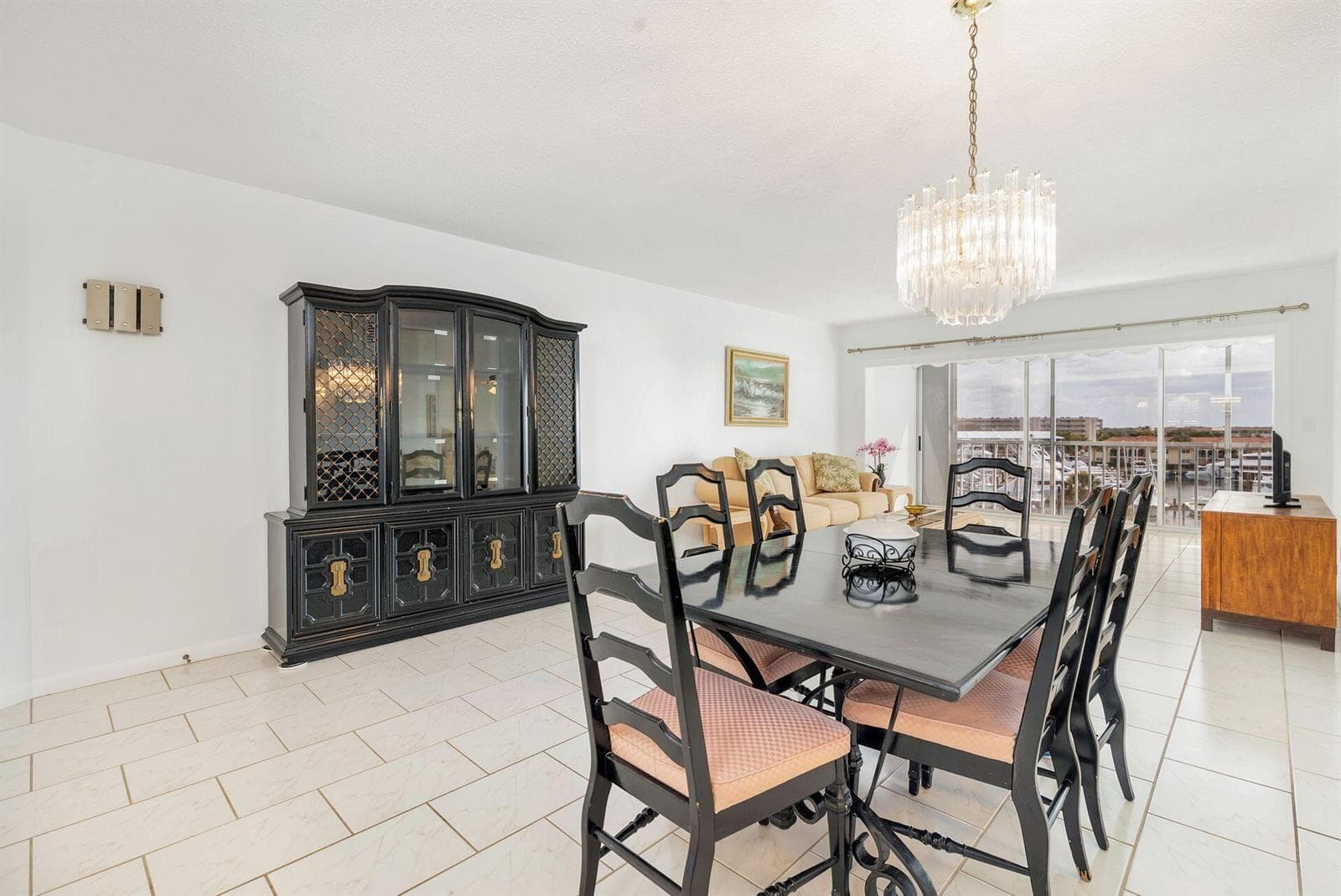 907 Marina Drive 402 photo 6