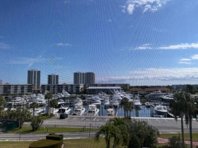 907 Marina Drive 402 photo 3
