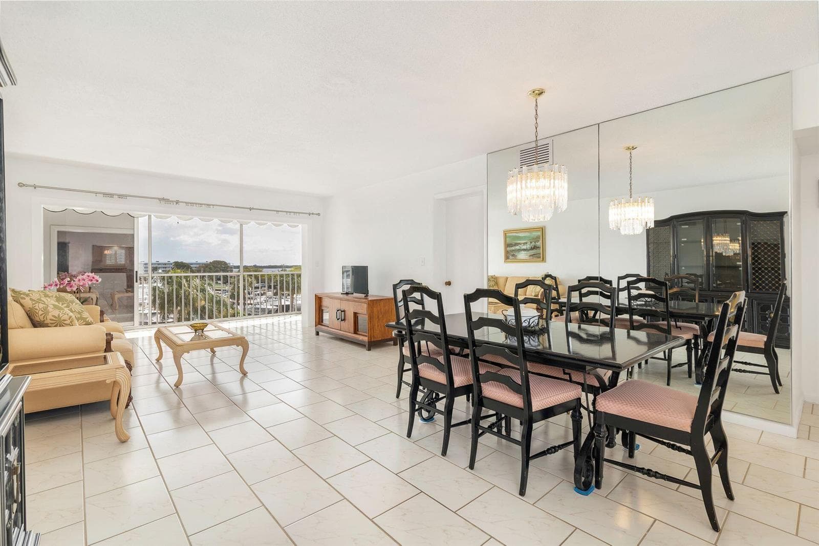 907 Marina Drive 402 photo 19
