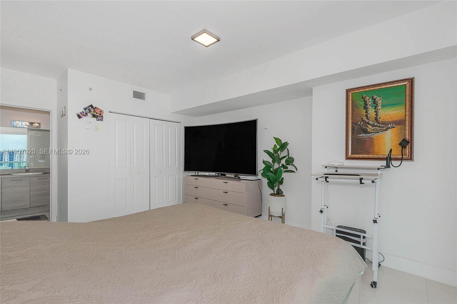 400 Sunny Isles Blvd 906 photo 16