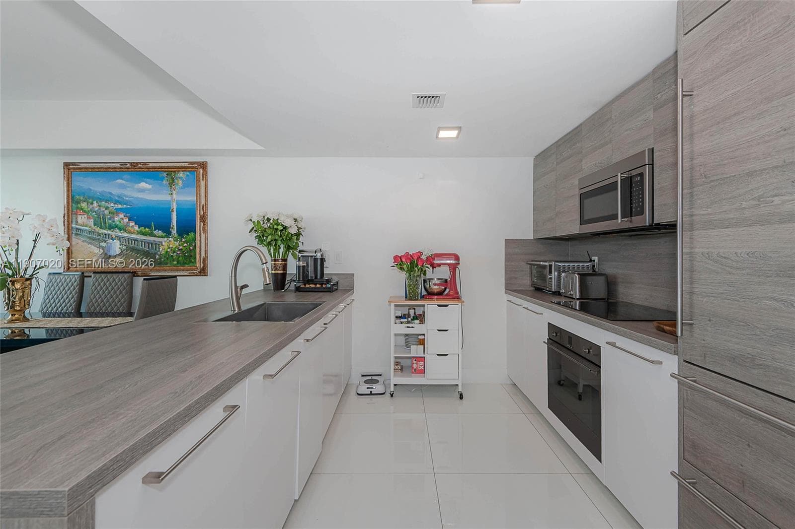 400 Sunny Isles Blvd 906 photo 9