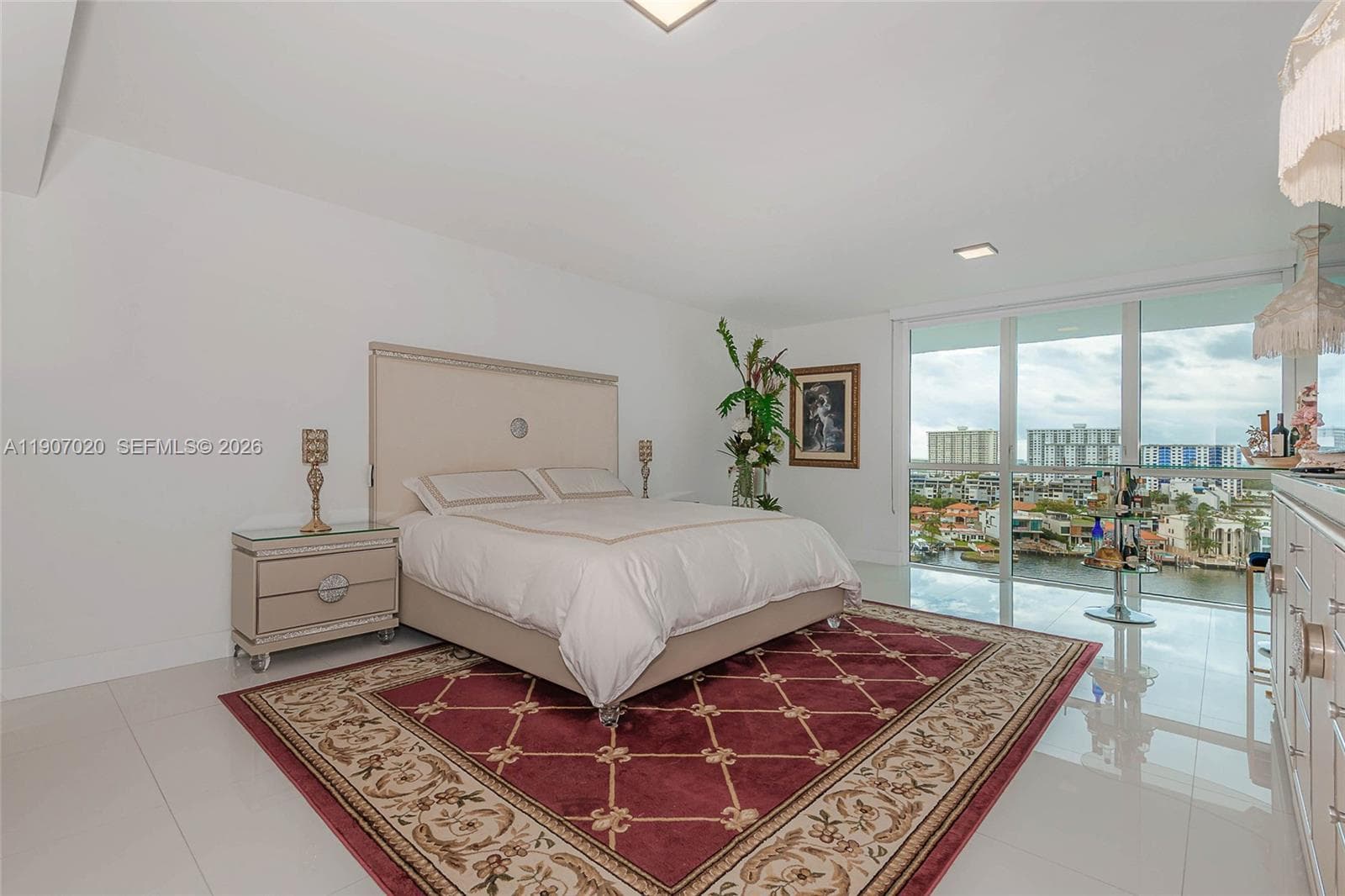 400 Sunny Isles Blvd 906 photo 18