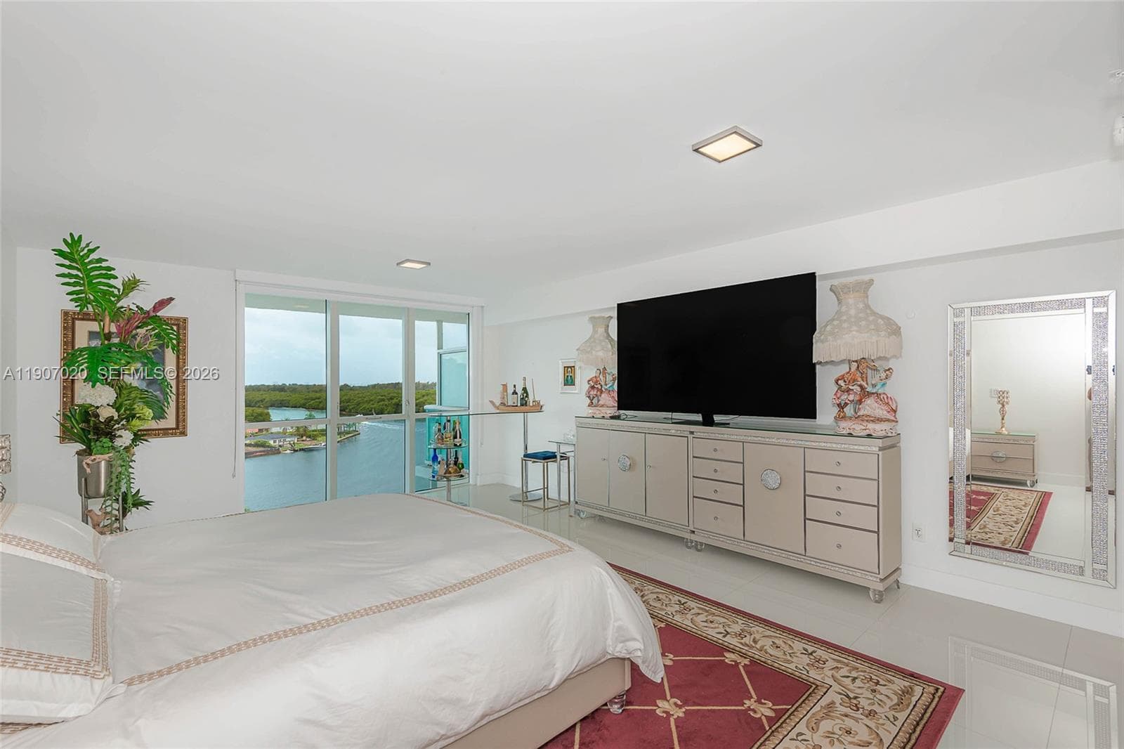 400 Sunny Isles Blvd 906 photo 19